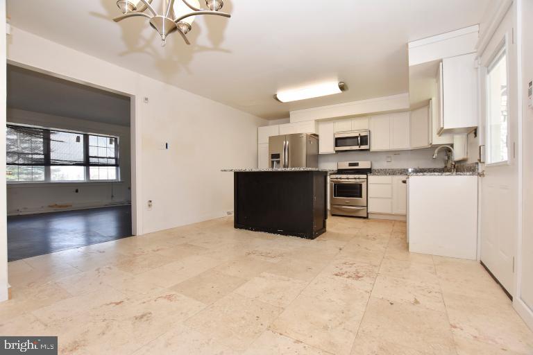 607 Hurffville - Cross Keys Road Sewell, NJ 08080 - Photo 5 of 17