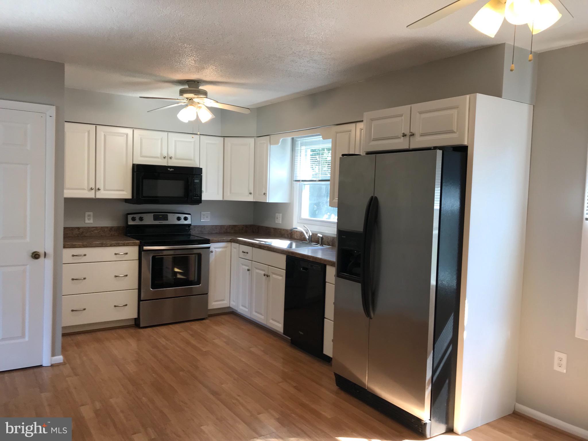 5 Washington Road New Freedom, PA 17349 - Photo 9 of 27 Refinished Kitchen!