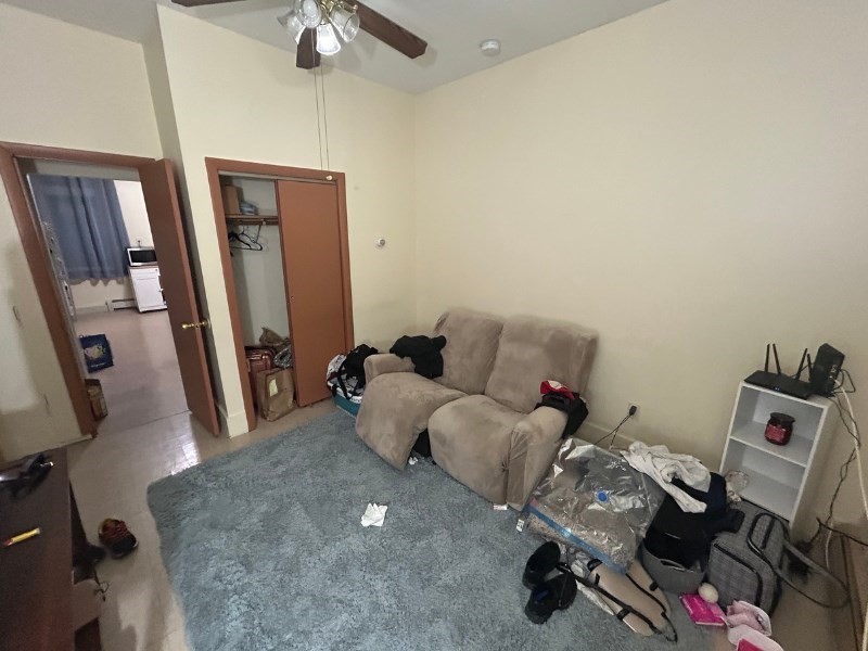 122 A Spring Street, Unit 3 Cambridge, MA 02141 - Photo 8 of 11 a living room with furniture