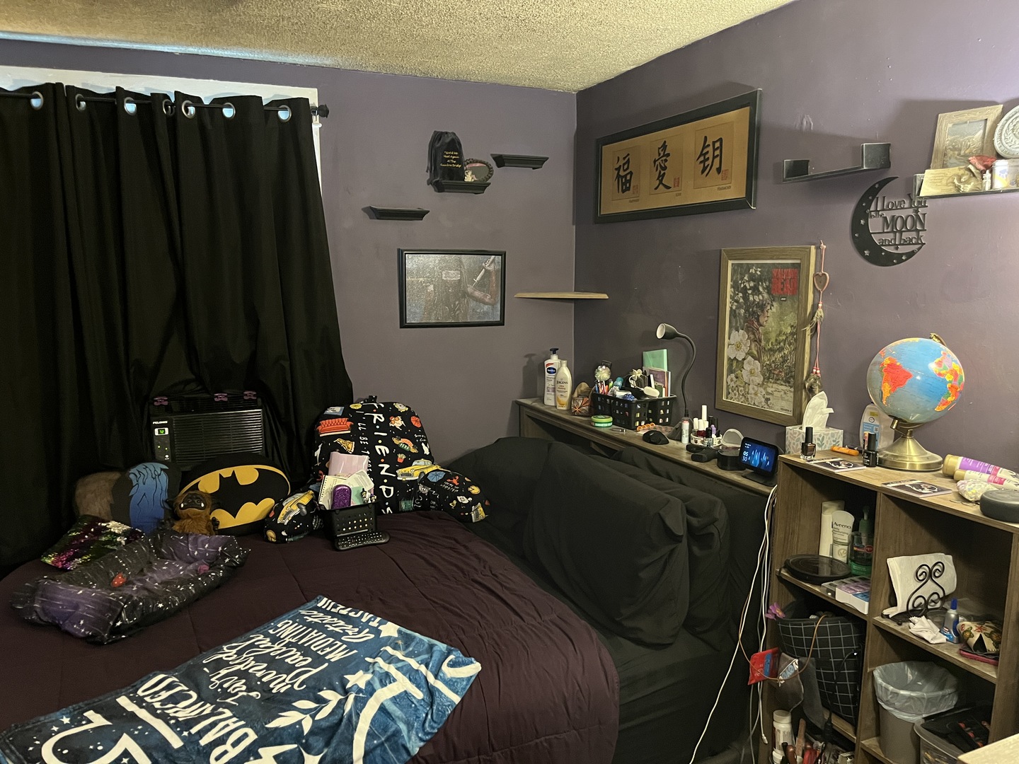 718 Plainfield Road Joliet, IL 60435 - Photo 15 of 28 a living room with furniture toys and a flat screen tv