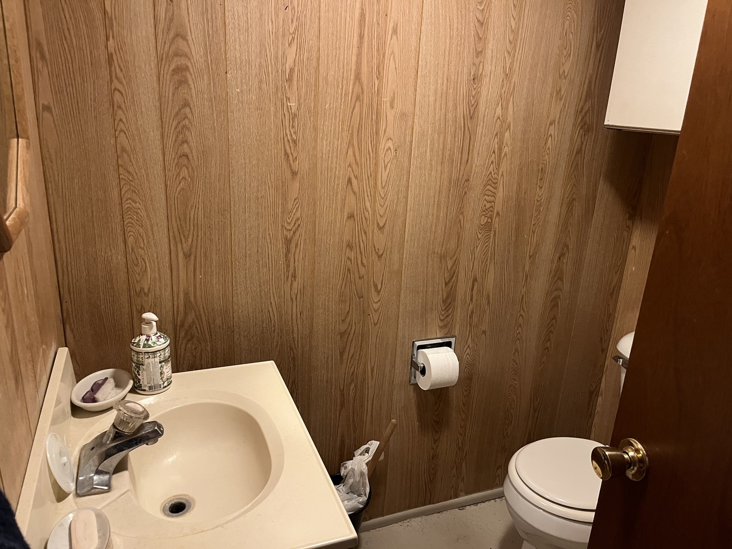 718 Plainfield Road Joliet, IL 60435 - Photo 28 of 28 a bathroom with a sink a toilet and shower curtain