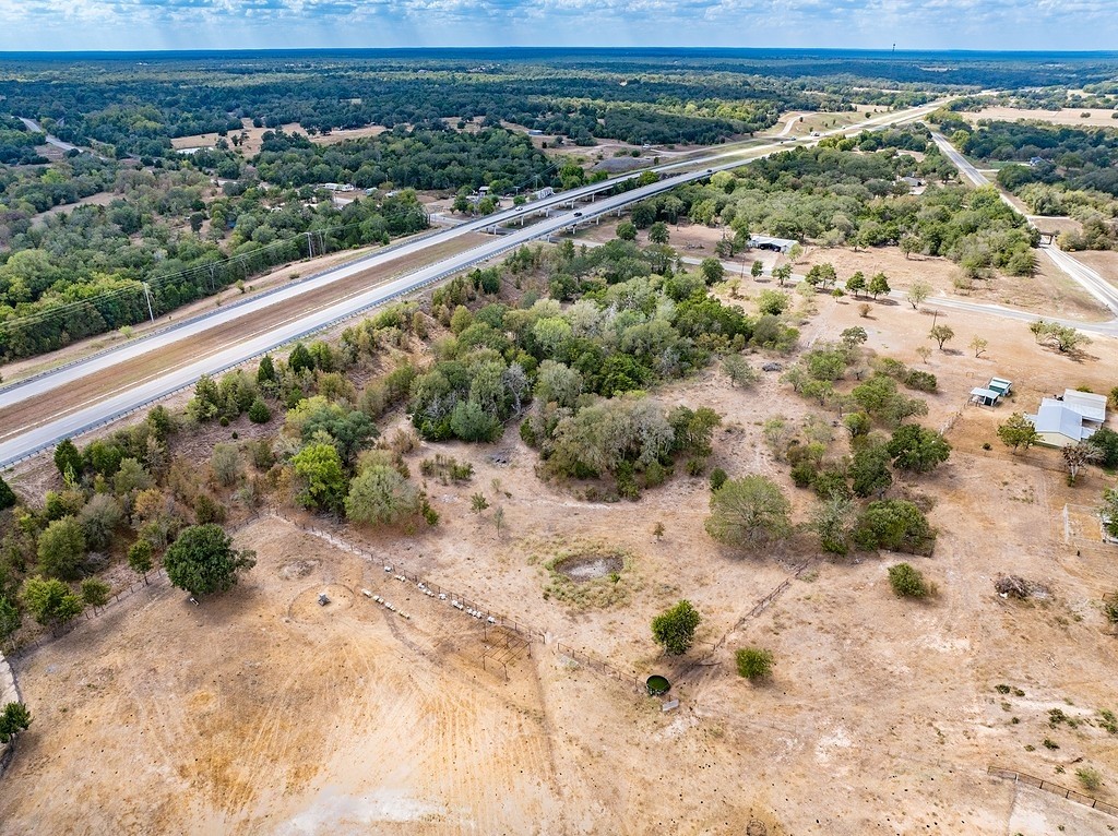 154 West Point West Point, TX 78963 - Photo 5 of 16