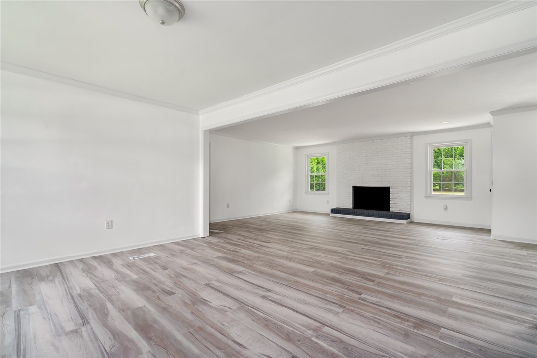 215 Centerville Road Anderson, SC 29625 - Photo 6 of 31 Gallery Image 6