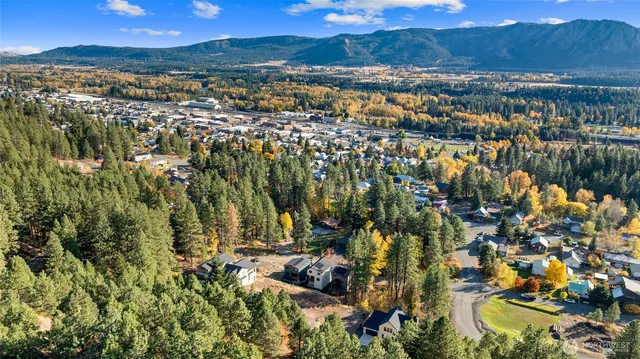 $549,999 | 602 Compass (lot 22) Place, Cle Elum, WA 98922