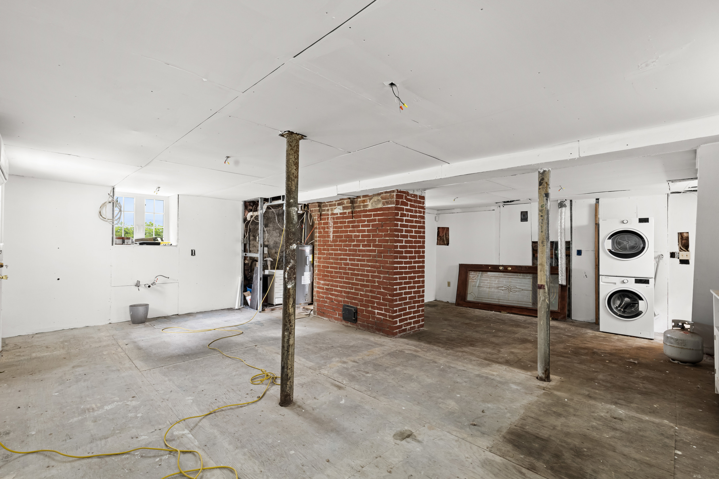 49 Valley Road Stamford, CT 06902 - Photo 26 of 37 a view of a room with gym equipment