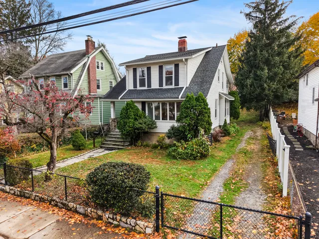 $650,000 | 49 Valley Road, Stamford, CT 06902