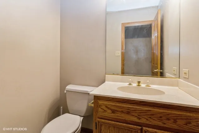 $325,000 | 19265 Lange Street, Lansing, IL 60438