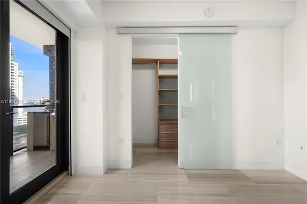 $5,400 | 1451 Brickell Avenue, Unit 1406, Miami, FL 33131