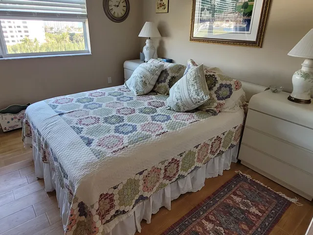 $9,000 | 3594 South Ocean Boulevard, Unit 906, Highland Beach, FL 33487