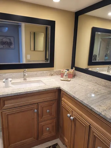 $9,000 | 3594 South Ocean Boulevard, Unit 906, Highland Beach, FL 33487