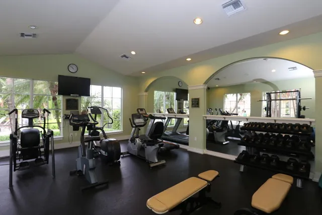 $9,000 | 3594 South Ocean Boulevard, Unit 906, Highland Beach, FL 33487