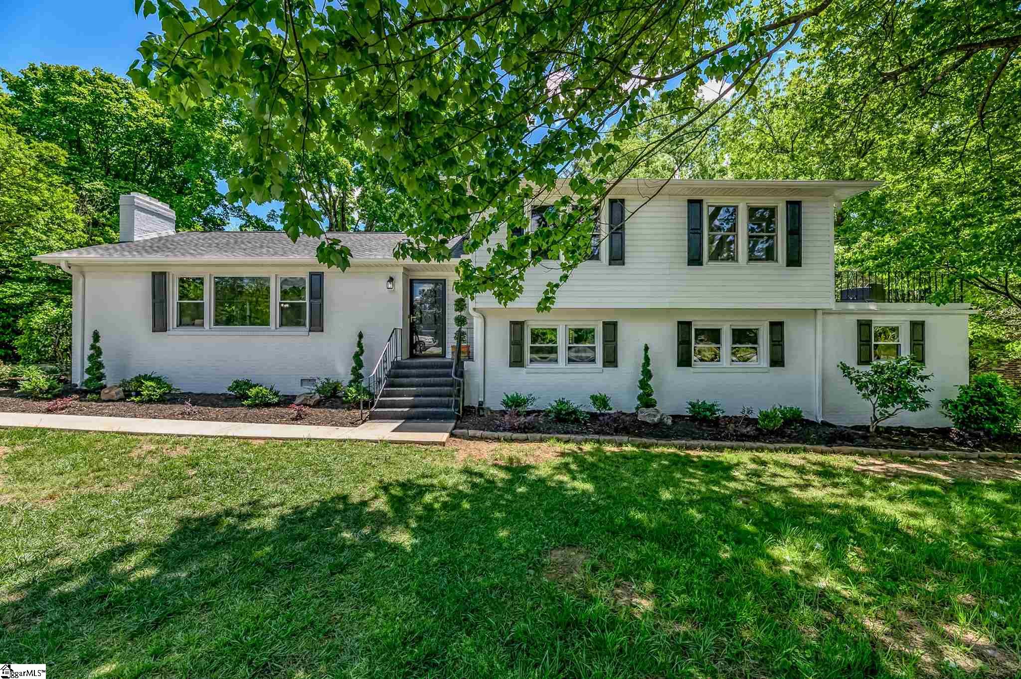 202 Edwards Road Greenville, SC 29607 - Photo 1 of 20 Gallery Image 1