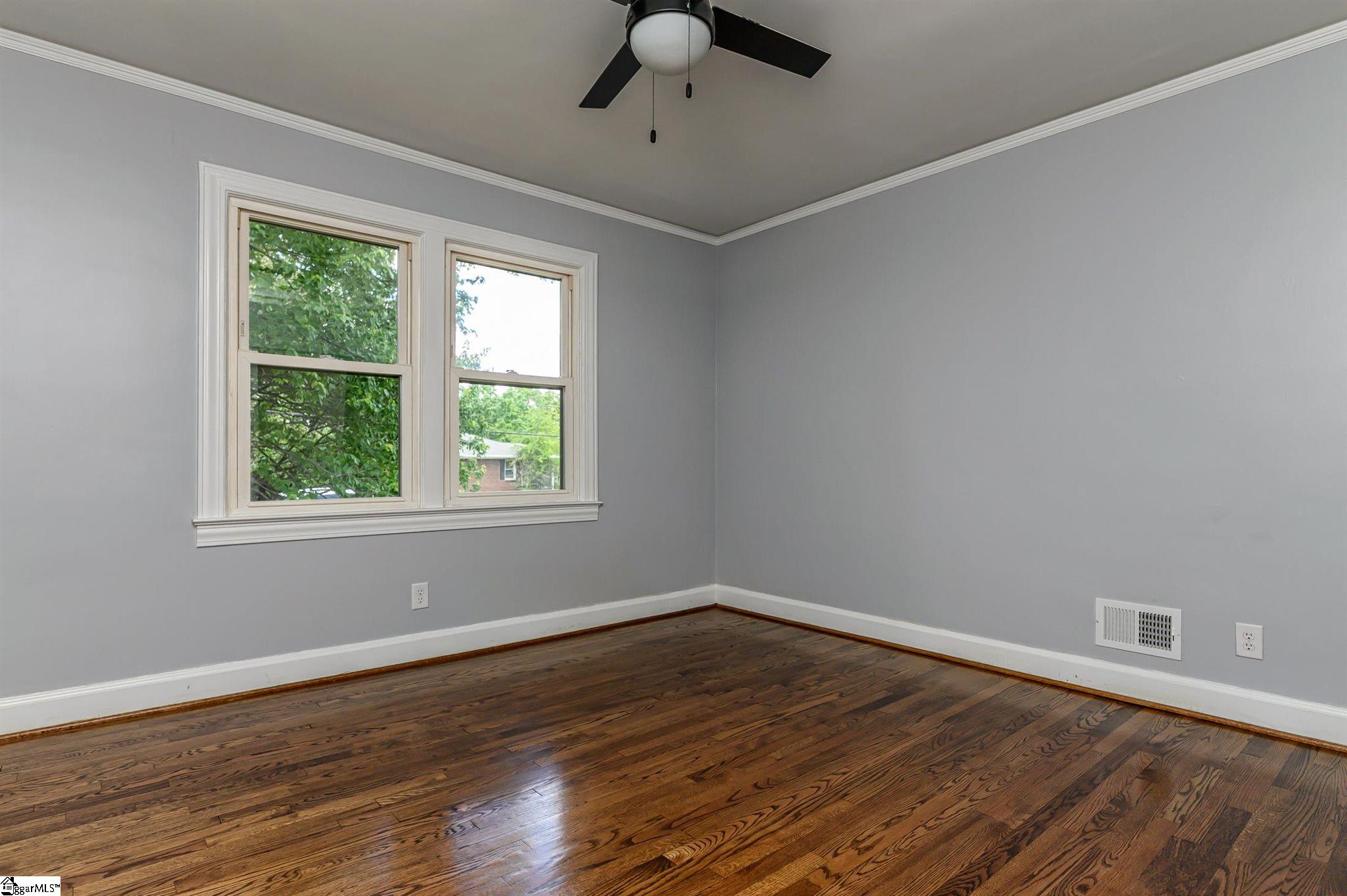 202 Edwards Road Greenville, SC 29607 - Photo 17 of 20 Gallery Image 17