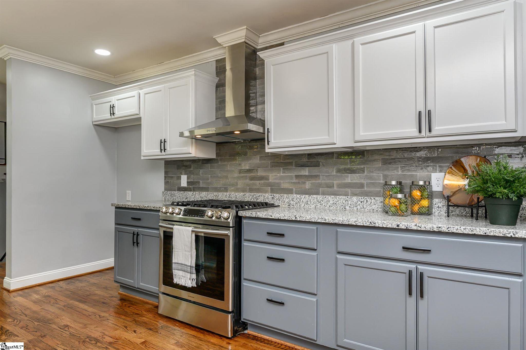 202 Edwards Road Greenville, SC 29607 - Photo 6 of 20 Gallery Image 6