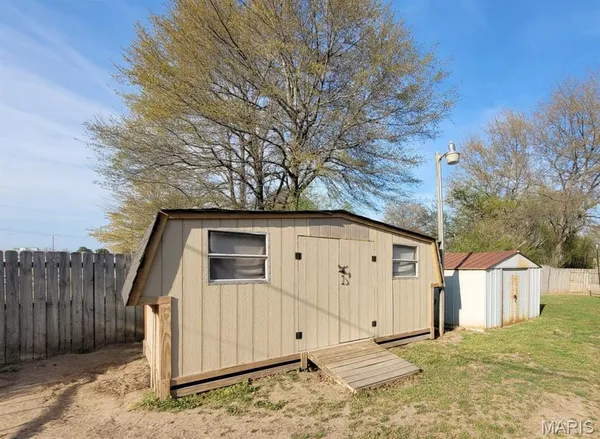 $210,000 | 1310 George Street, Kennett, MO 63857