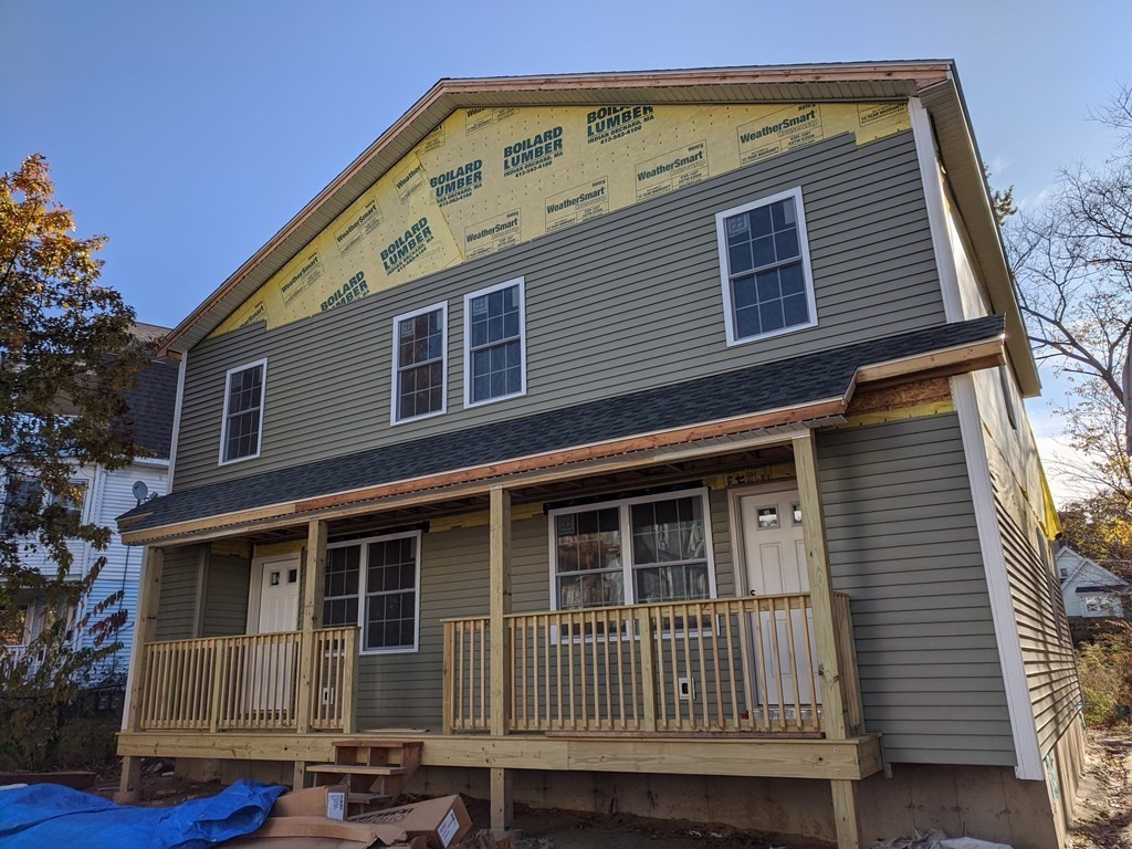 21-23 Massasoit Place Springfield, MA 01107 - Photo 1 of 14 Gallery Image 1