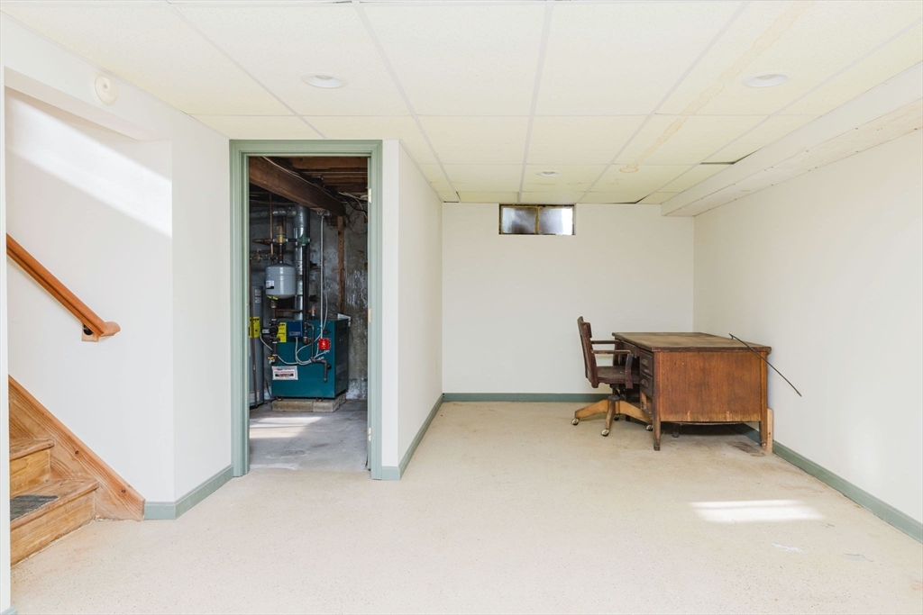 1243 New Boston Road Fall River, MA 02720 - Photo 20 of 30