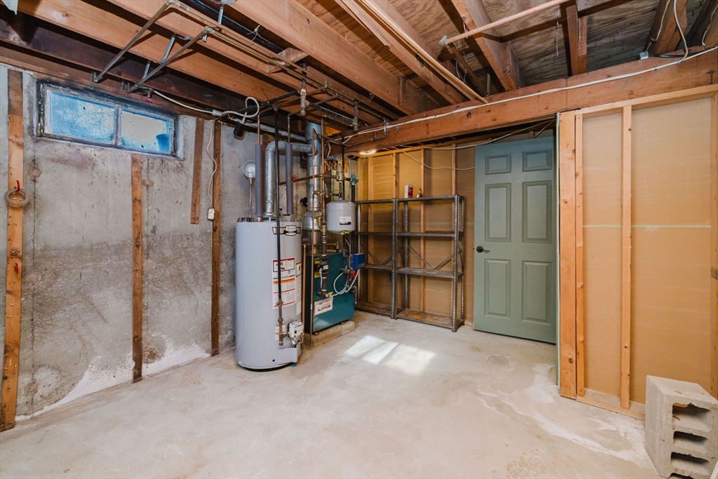 1243 New Boston Road Fall River, MA 02720 - Photo 23 of 30