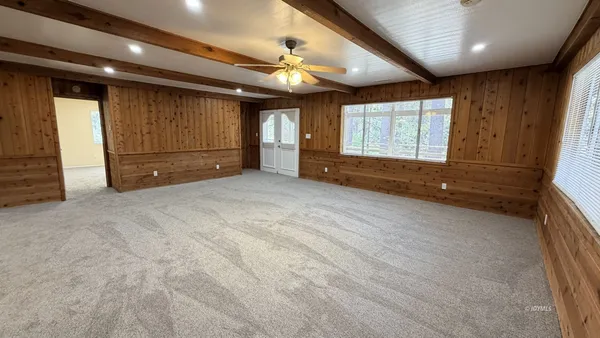 $2,200 | 54141 Pine Crest Avenue, Unit B, Idyllwild, CA 92549