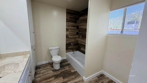 $2,200 | 54141 Pine Crest Avenue, Unit B, Idyllwild, CA 92549