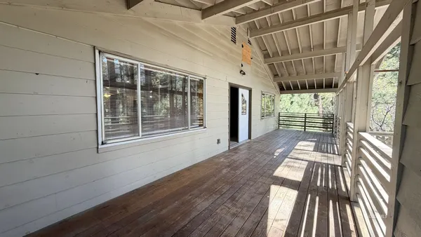 $2,200 | 54141 Pine Crest Avenue, Unit B, Idyllwild, CA 92549