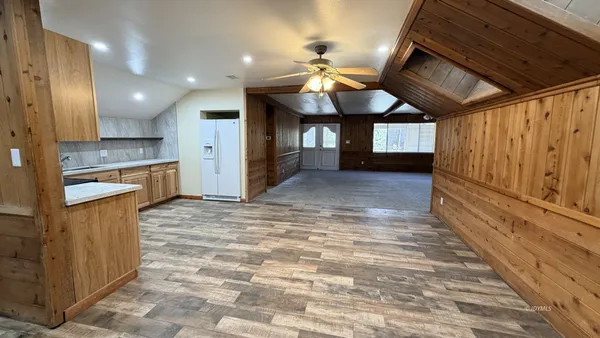 $2,200 | 54141 Pine Crest Avenue, Unit B, Idyllwild, CA 92549