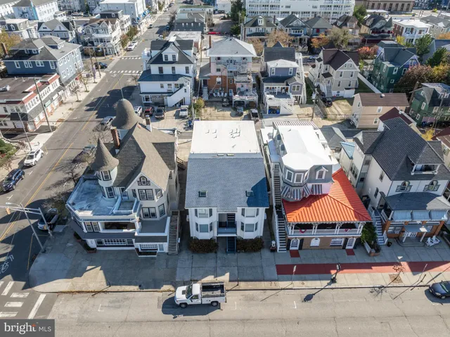 $600,000 | 805 Central Avenue, Ocean City, NJ 08226