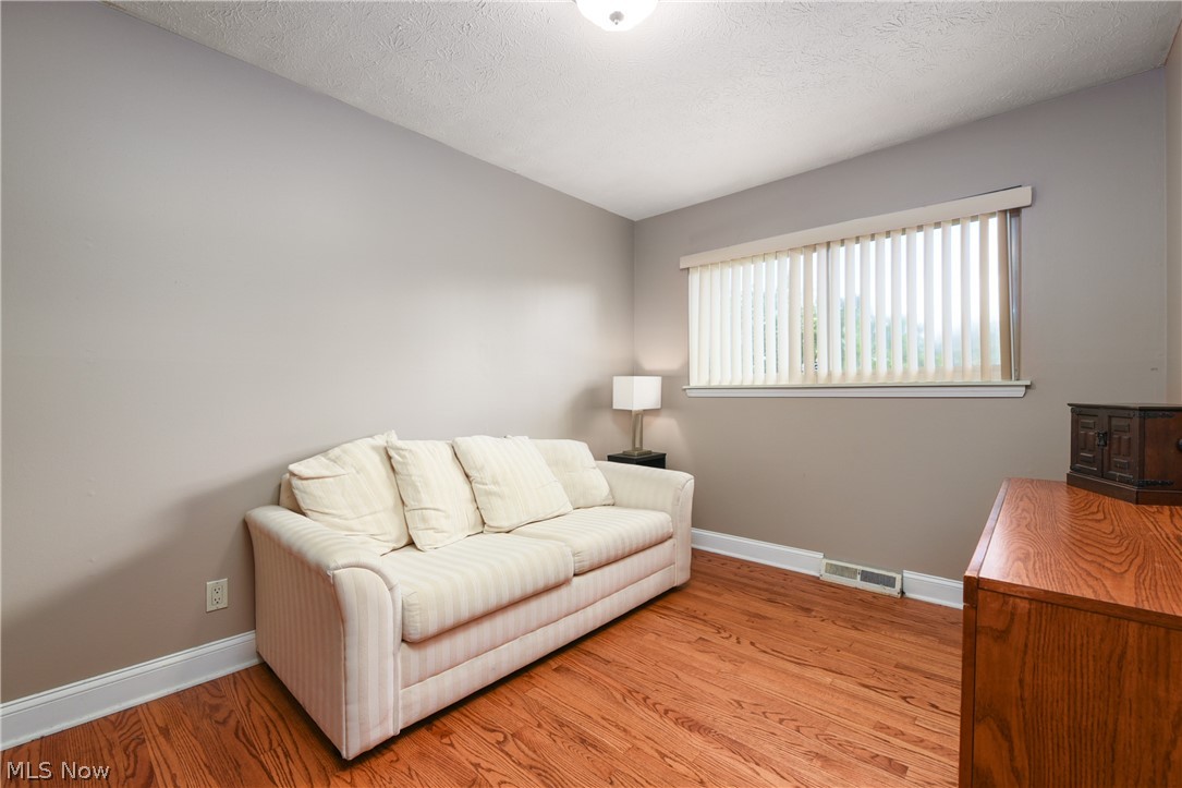 4186 Patton Road Cleveland, OH 44109 - Photo 20 of 27 Gallery Image 20
