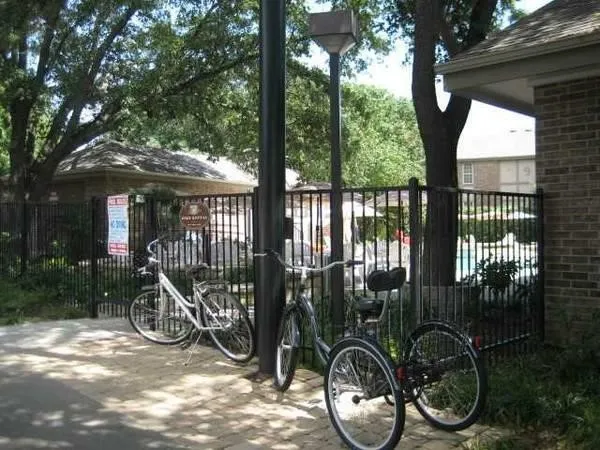 $1,150 | 7685 Northcross Drive, Unit 926, Austin, TX 78757