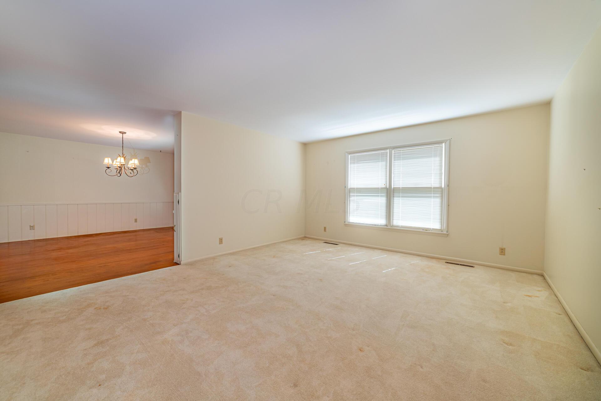 749 Harding Road Marion, OH 43302 - Photo 5 of 31 IMG-11