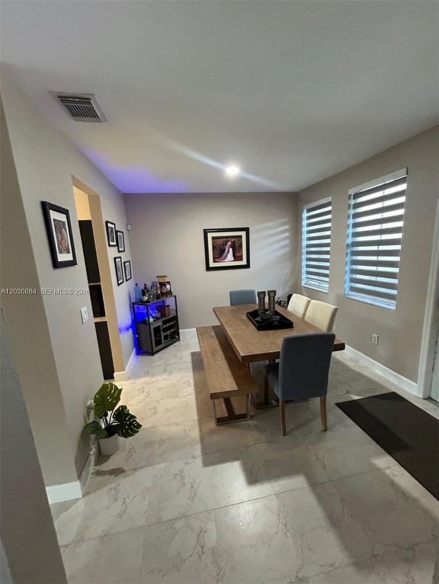 15372 Southwest 9th Way Miami, FL 33194 - Photo 2 of 12
