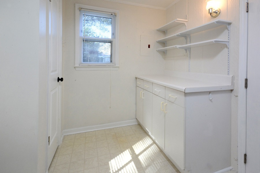 1205 Donphil Road Durham, NC 27712 - Photo 18 of 25 Laundry Room