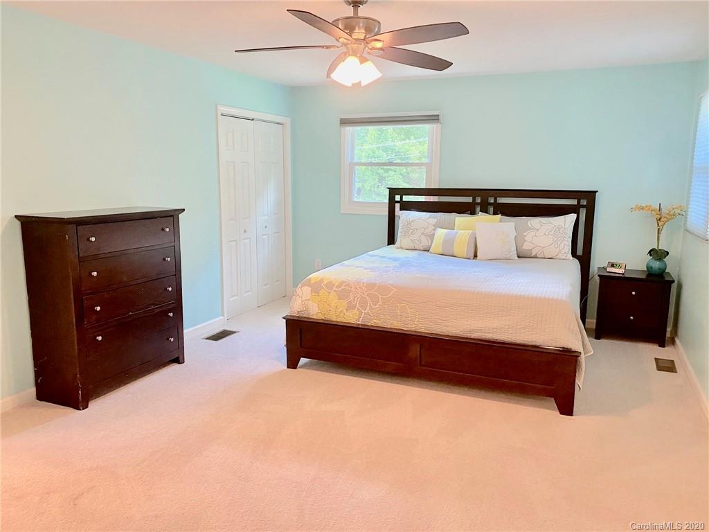 35 Whitson Road Marion, NC 28752 - Photo 17 of 32 Gallery Image 17