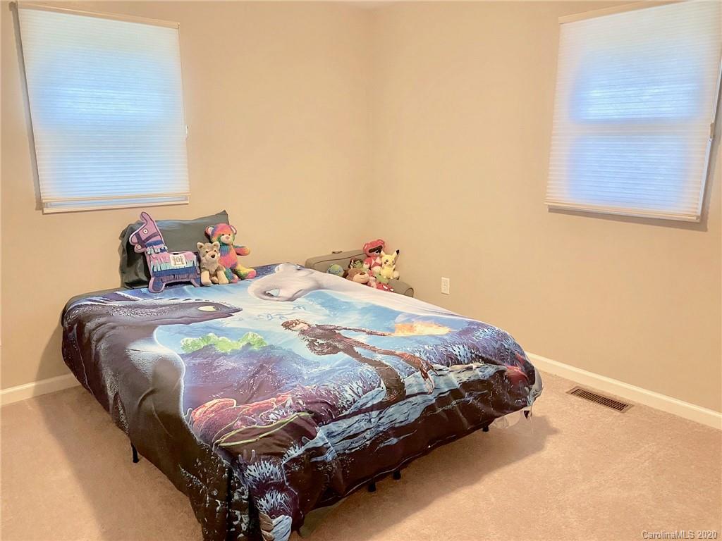 35 Whitson Road Marion, NC 28752 - Photo 23 of 32 Gallery Image 23