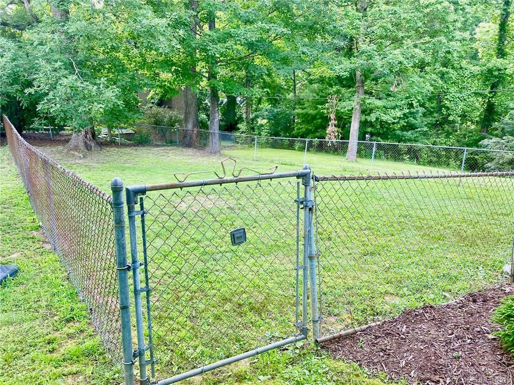 35 Whitson Road Marion, NC 28752 - Photo 29 of 32 Gallery Image 29