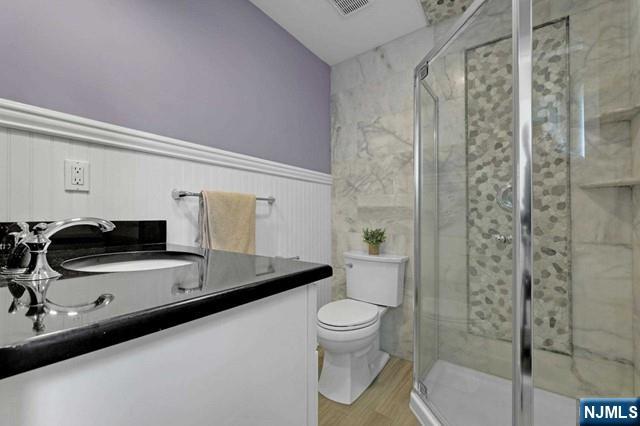 343 North Monroe Street Ridgewood, NJ 07450 - Photo 14 of 26