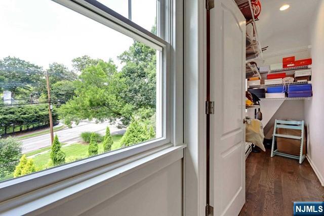 343 North Monroe Street Ridgewood, NJ 07450 - Photo 19 of 26