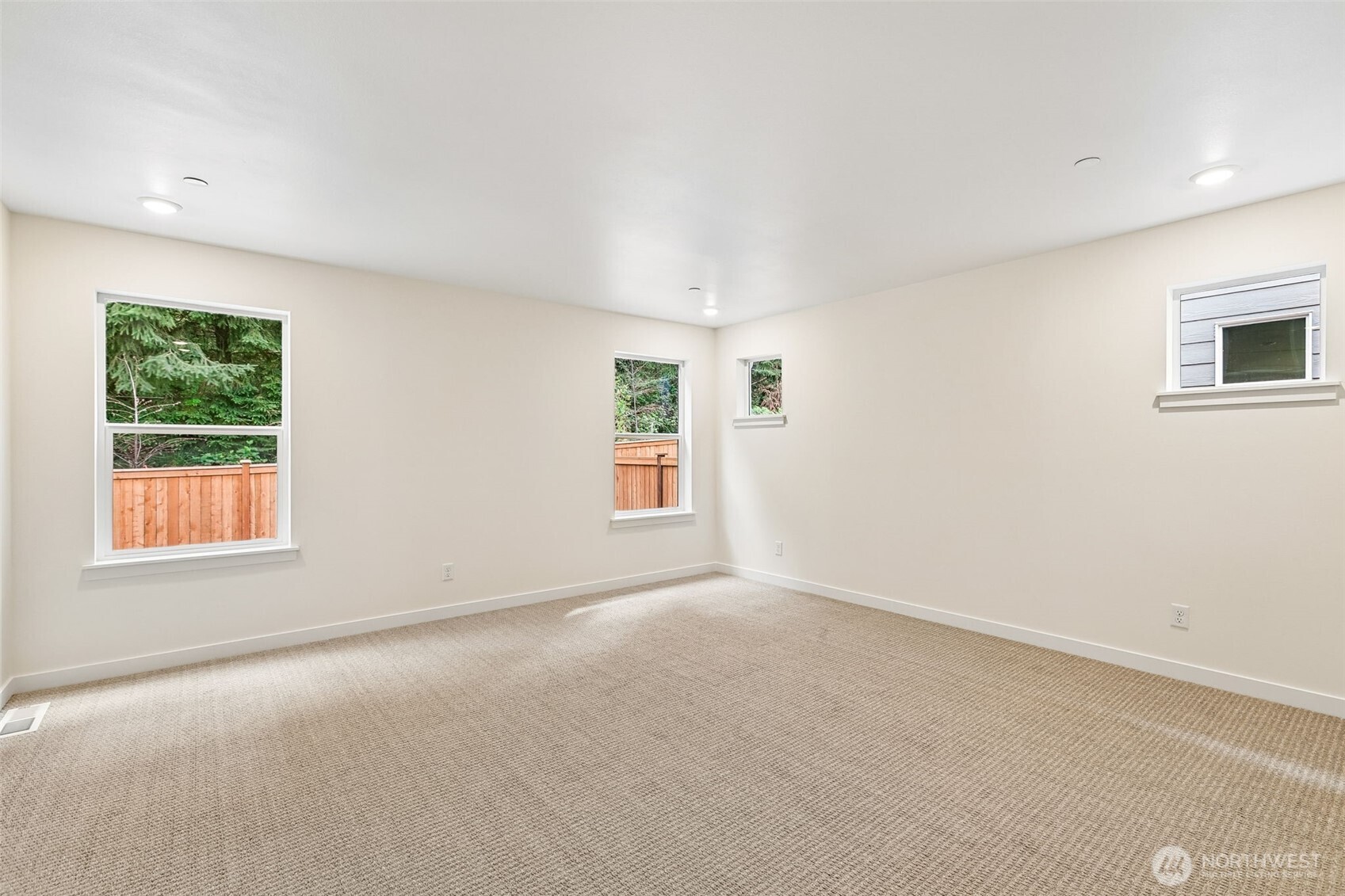 24323 13 Avenue Southeast, Unit CR20 Bothell, WA 98021 - Photo 25 of 39