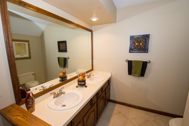 15160 Hunting Ridge Trail Granger, IN 46530 - Photo 13 of 30 Gallery Image 13