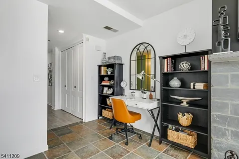 $785,000 | 600 Harbor Boulevard, Unit 926, Weehawken, NJ 07086