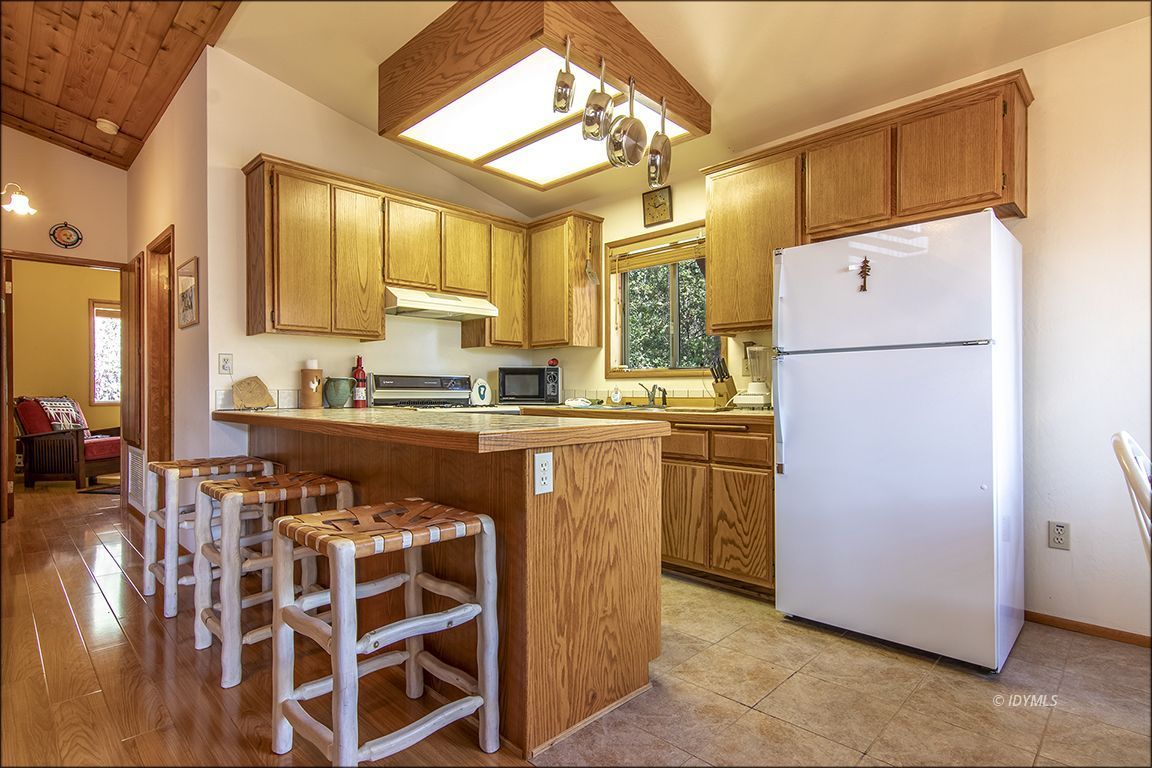 25335 Foster Lake Road Idyllwild, CA 92549 - Photo 21 of 35 Untitled