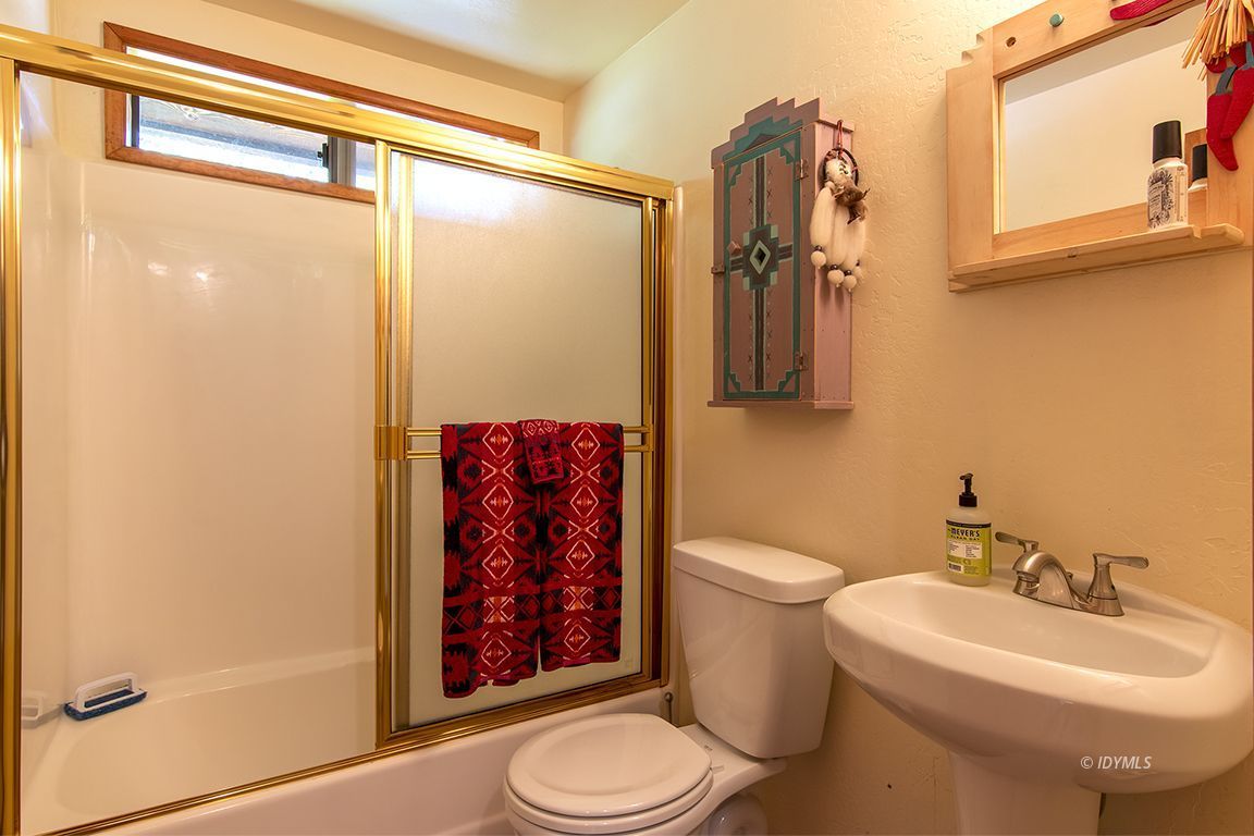 25335 Foster Lake Road Idyllwild, CA 92549 - Photo 27 of 35 Untitled