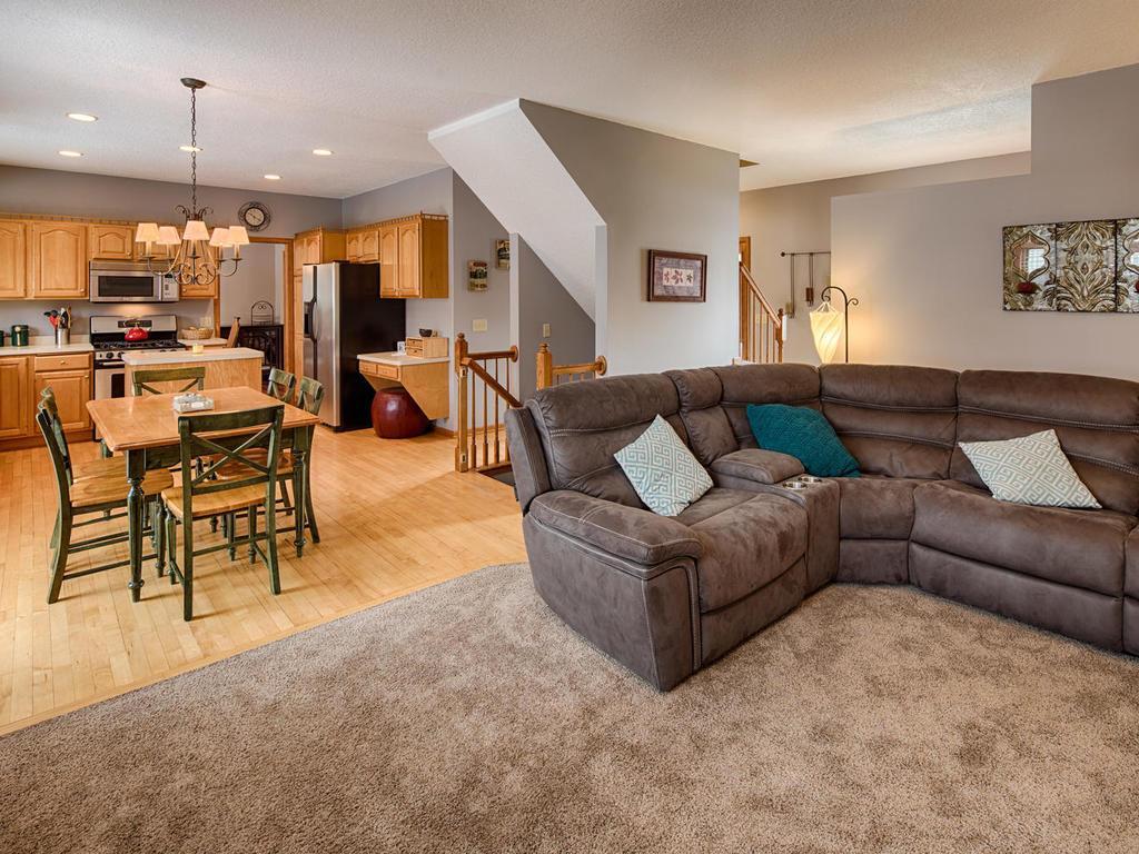 2136 Boulder Road Chanhassen, MN 55317 - Photo 5 of 24 Gallery Image 5