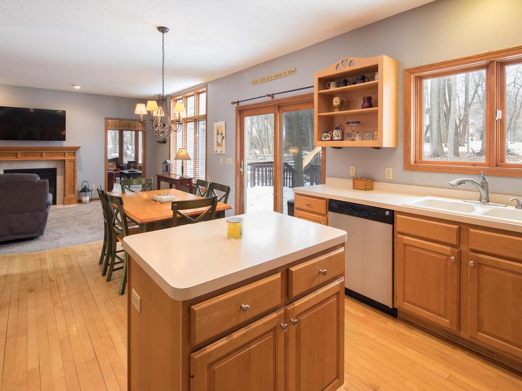 2136 Boulder Road Chanhassen, MN 55317 - Photo 8 of 24 Gallery Image 8