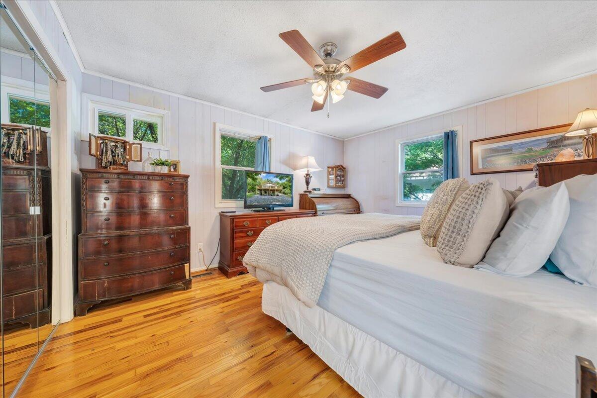 5020 Grove Hill Road Fincastle, VA 24090 - Photo 13 of 96 010-MIB07044