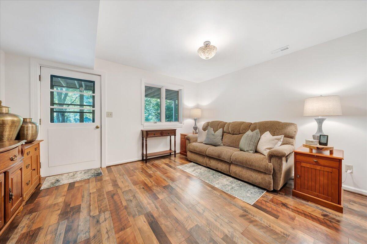 5020 Grove Hill Road Fincastle, VA 24090 - Photo 25 of 96 022-MIB07017