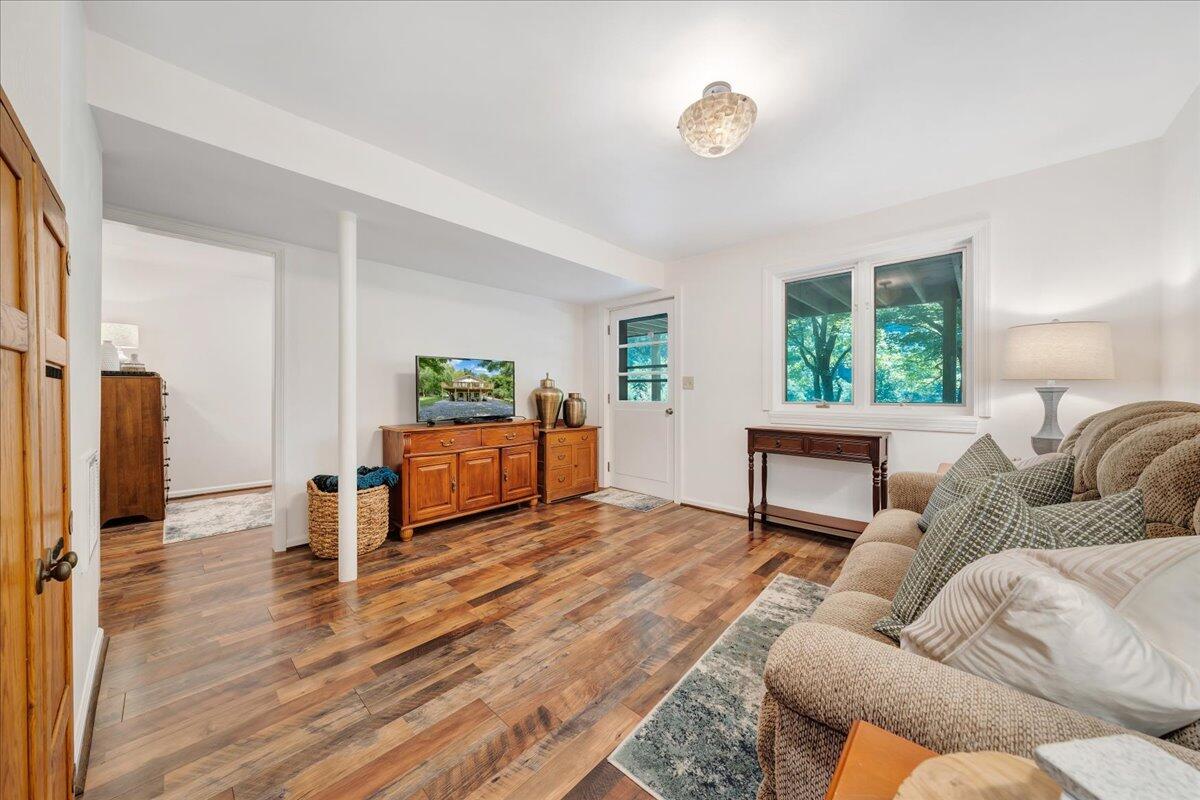 5020 Grove Hill Road Fincastle, VA 24090 - Photo 26 of 96 023-MIB07020