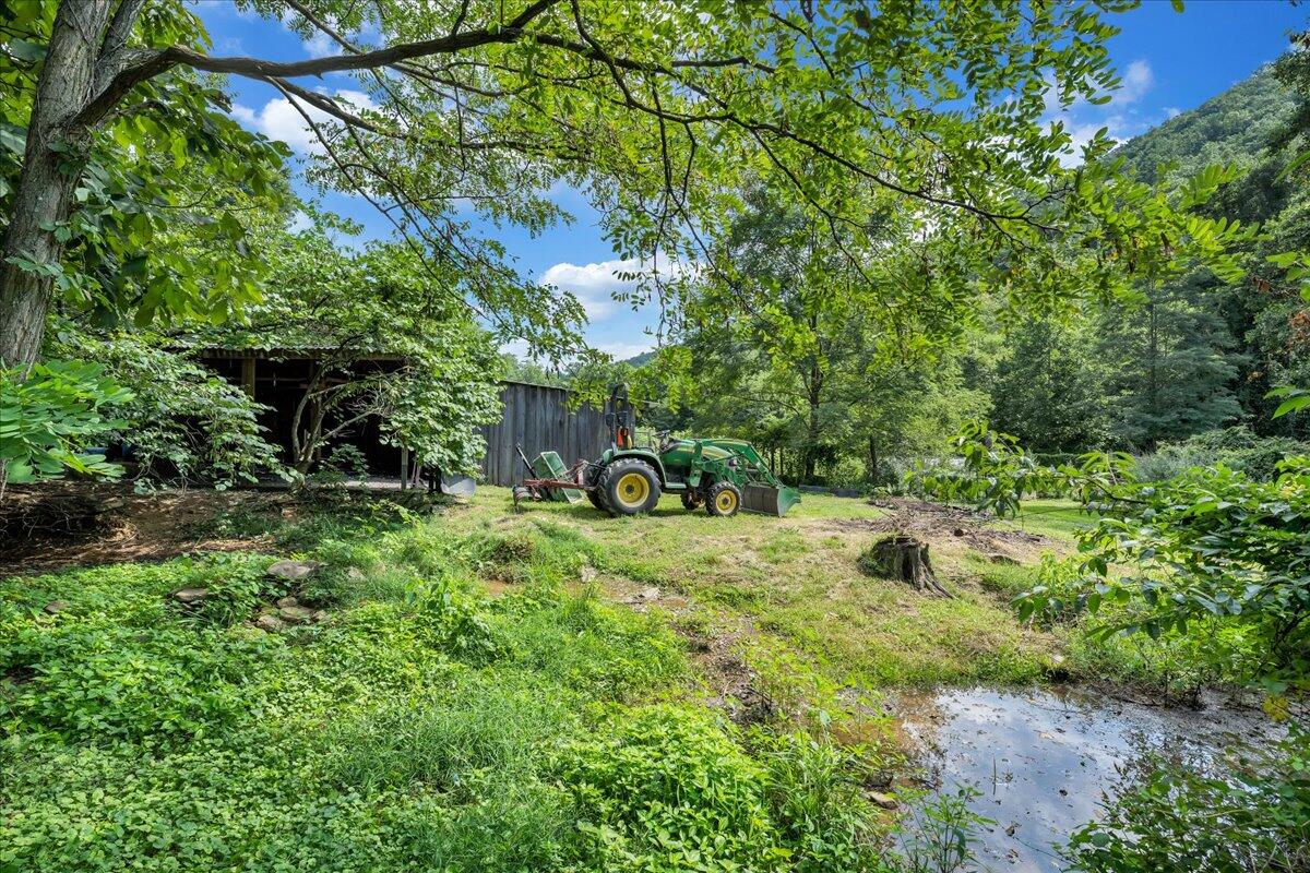 5020 Grove Hill Road Fincastle, VA 24090 - Photo 41 of 96 042-MIB07119