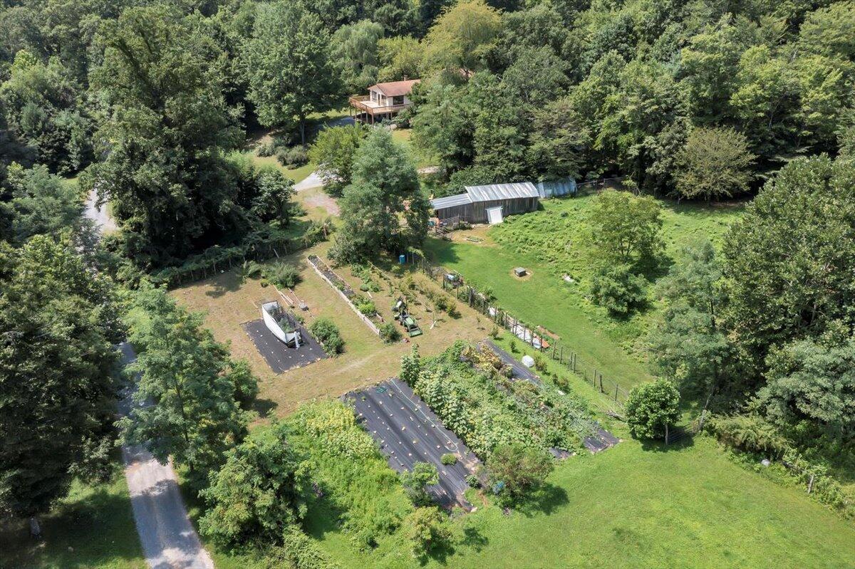 5020 Grove Hill Road Fincastle, VA 24090 - Photo 89 of 96 098-DJI_0050