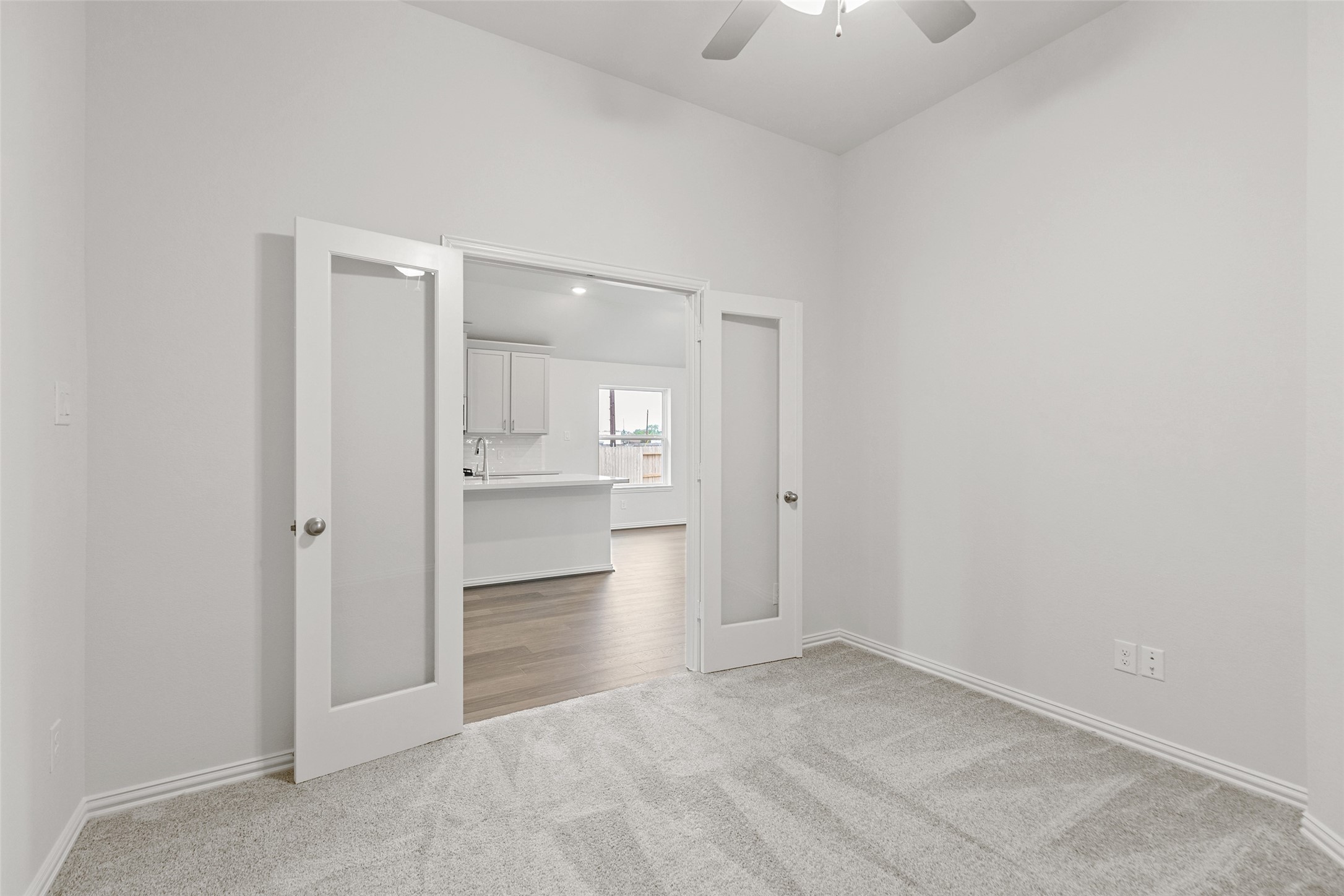 406 Strm Bnd Way Rosenberg, TX 77471 - Photo 13 of 19 Representative Photo